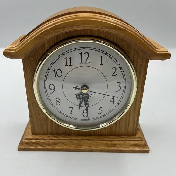 Heritage Mint LTD Timepiece Quartz Mantle Mounted Battery Operated Clock Wooden - Picture 1 of 9